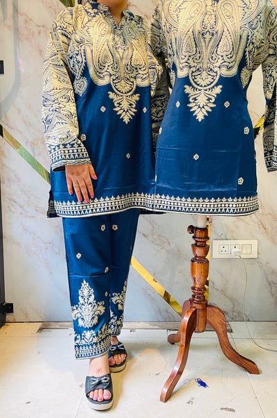 Premium winter 🥶 kani weav cord set