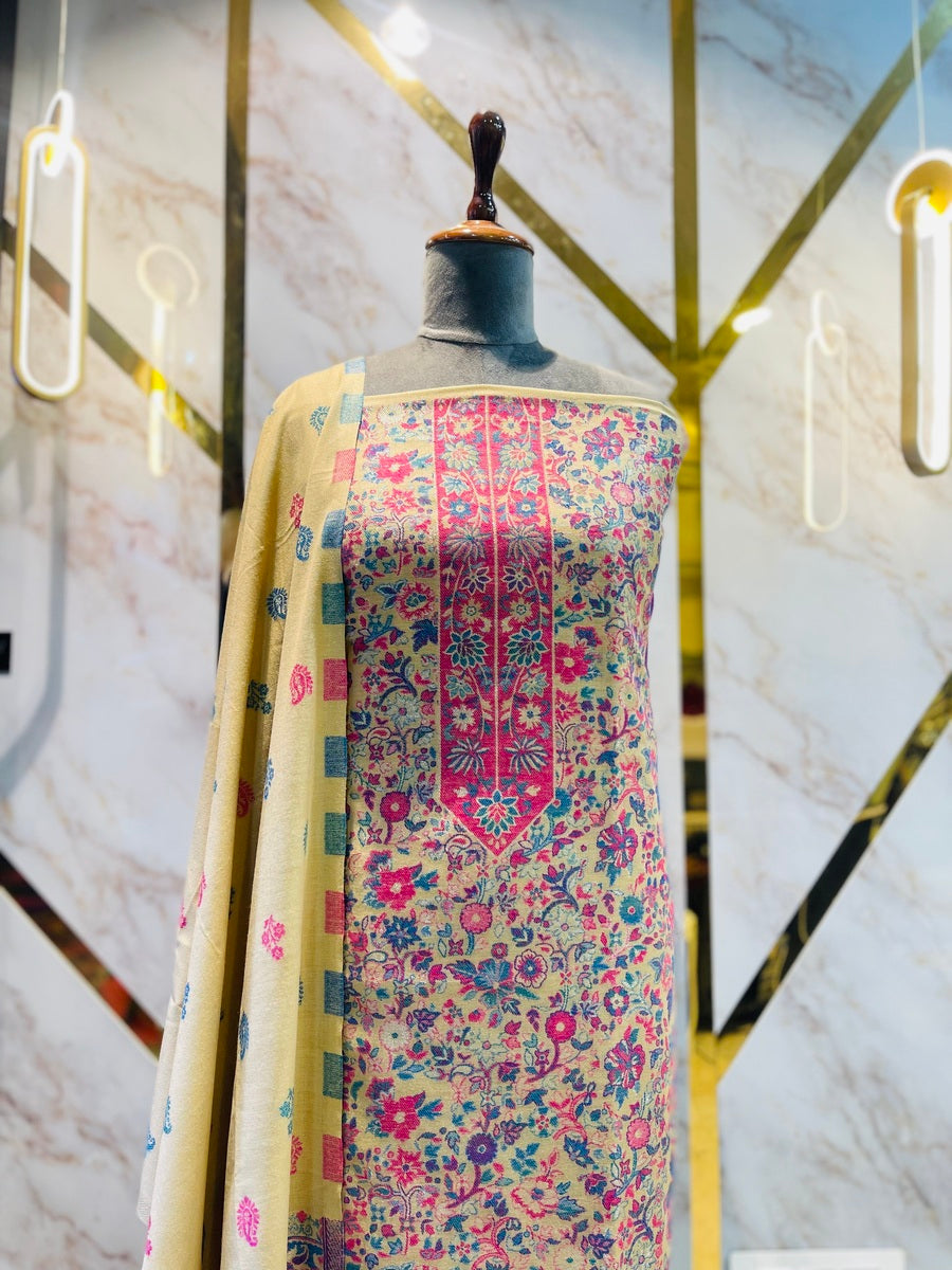 Kashmiri 🥶 winter pure kani suit (💯%handmade )