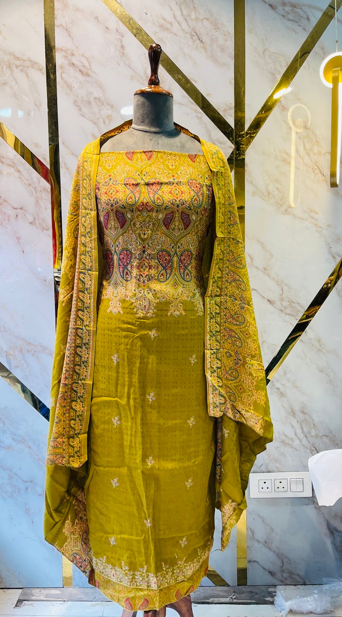 Premium kashmiri  Pashmina kani print Suit