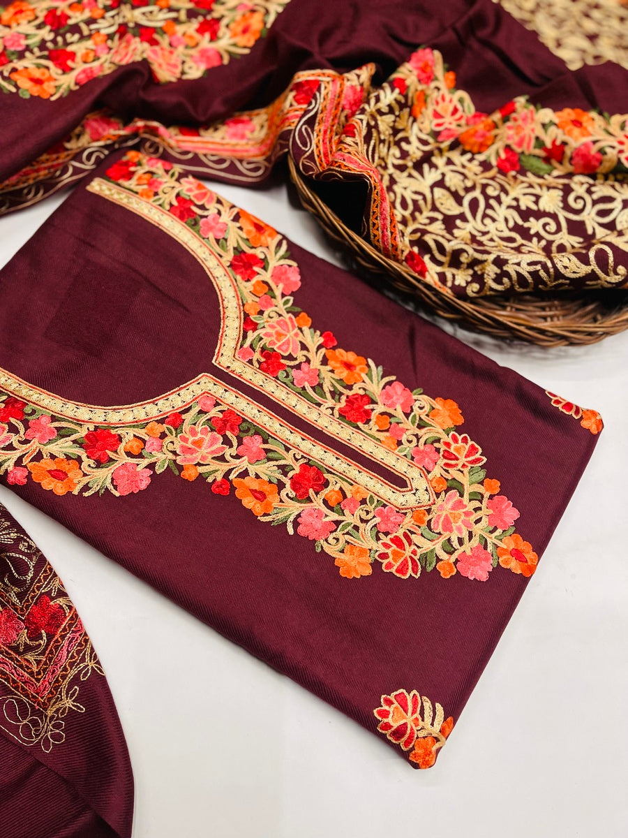 Kashmiri 🥶 winter pure suit (💯%handmade )