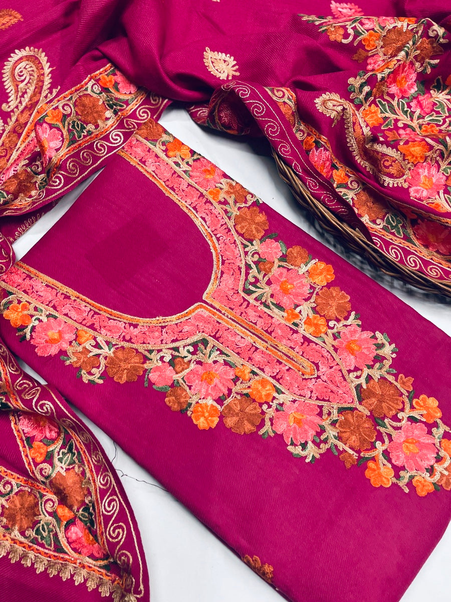 Kashmiri 🥶 winter pure suit (💯%handmade )