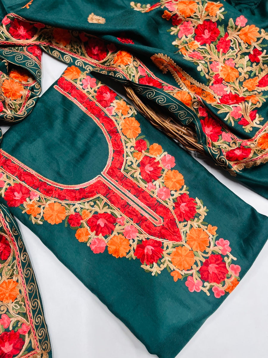 Kashmiri 🥶 winter pure suit (💯%handmade )