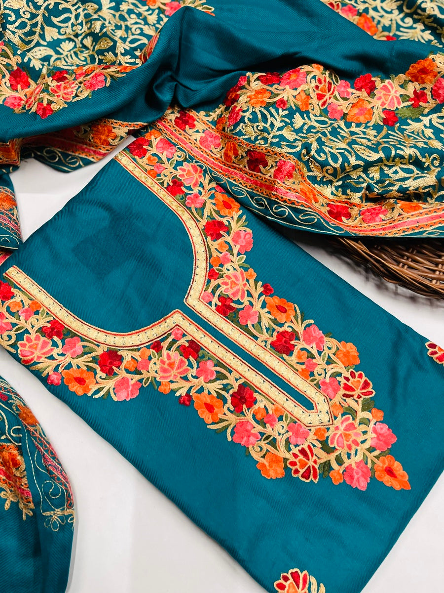 Kashmiri 🥶 winter pure suit (💯%handmade )