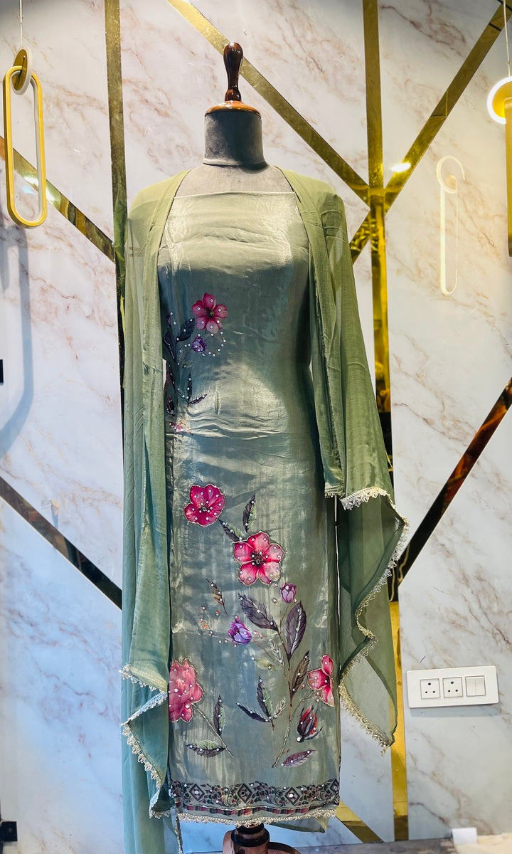 premium Glass  party 🎉  Silk Suit