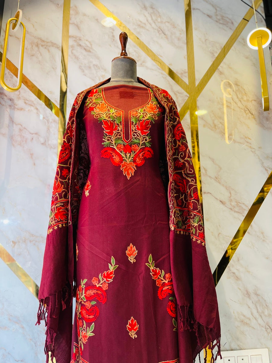 Kashmiri 🥶 winter pure suit (💯%handmade )
