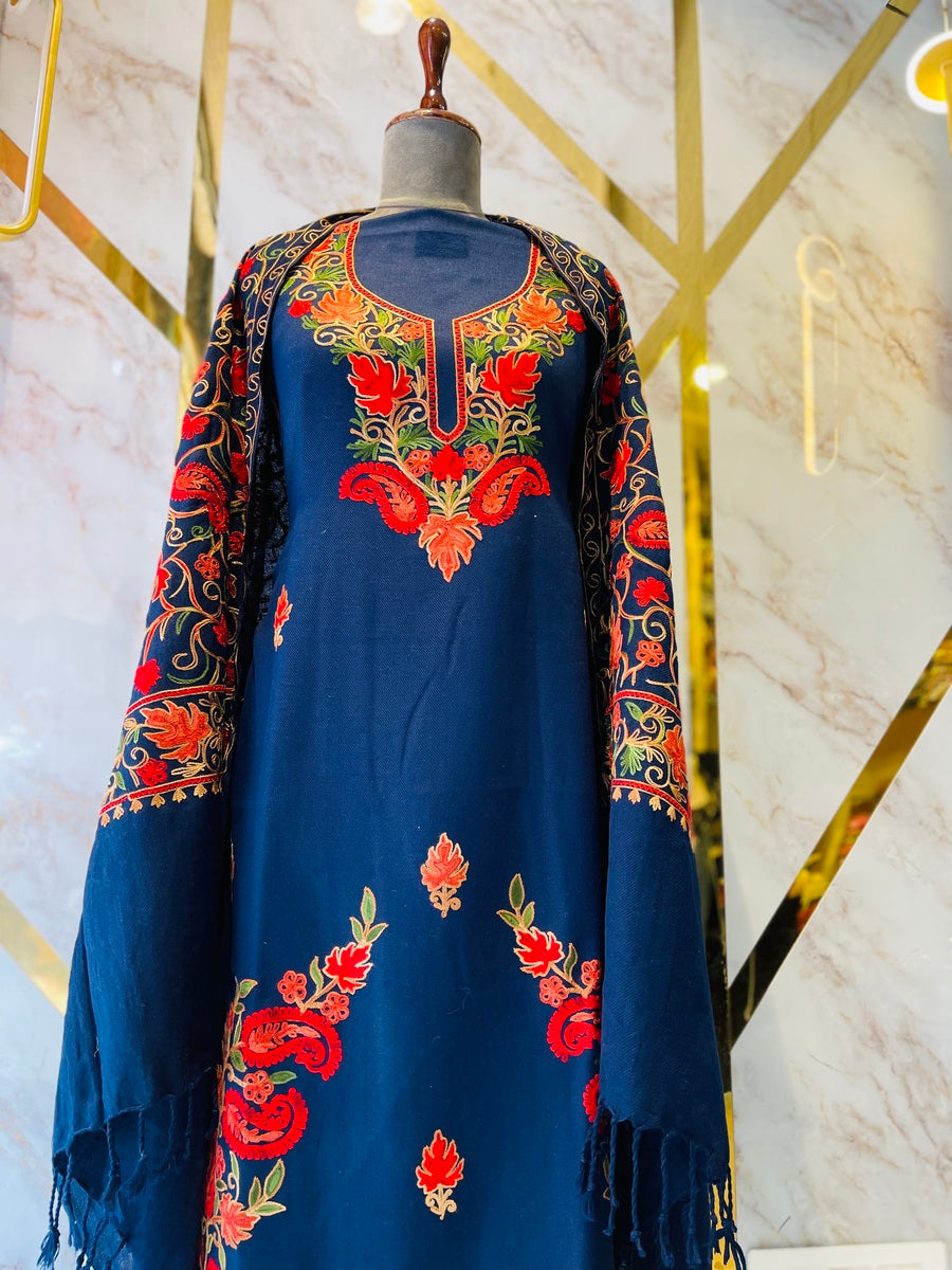 Kashmiri 🥶 winter pure suit (💯%handmade )