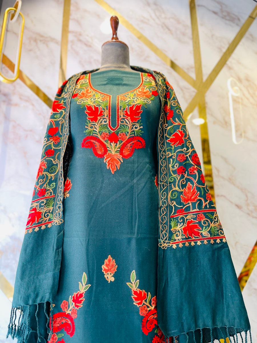 Kashmiri 🥶 winter pure suit (💯%handmade )
