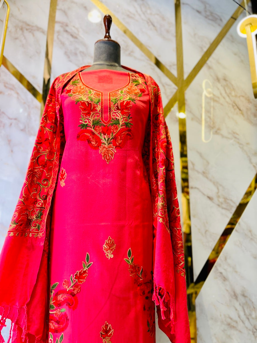 Kashmiri 🥶 winter pure suit (💯%handmade )