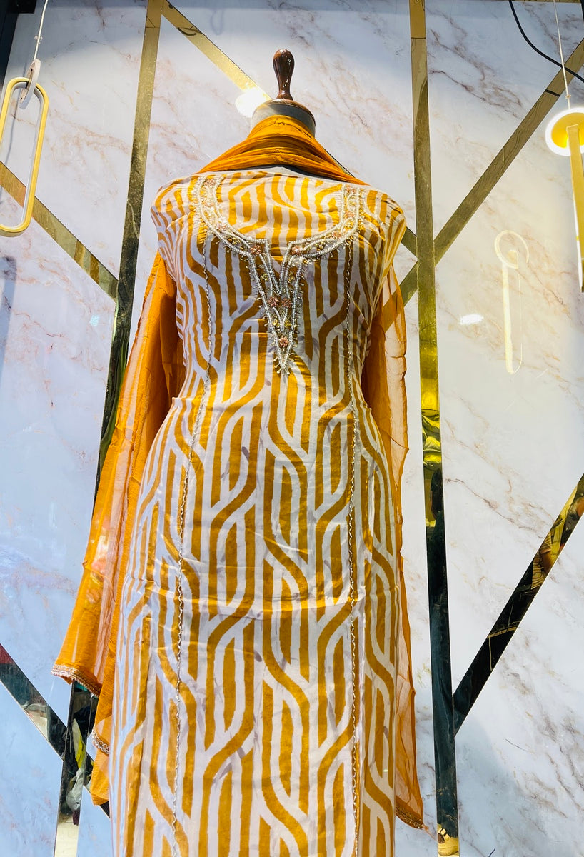 Premium  crape silk suit