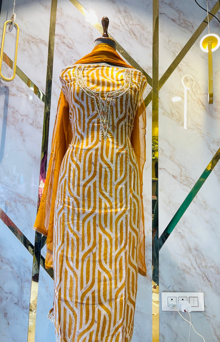 Premium  crape silk suit