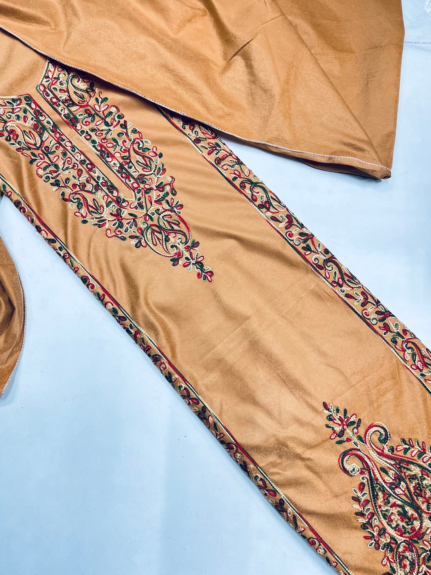 Premium  Kashmiri velvet  🥶 Winter Suit