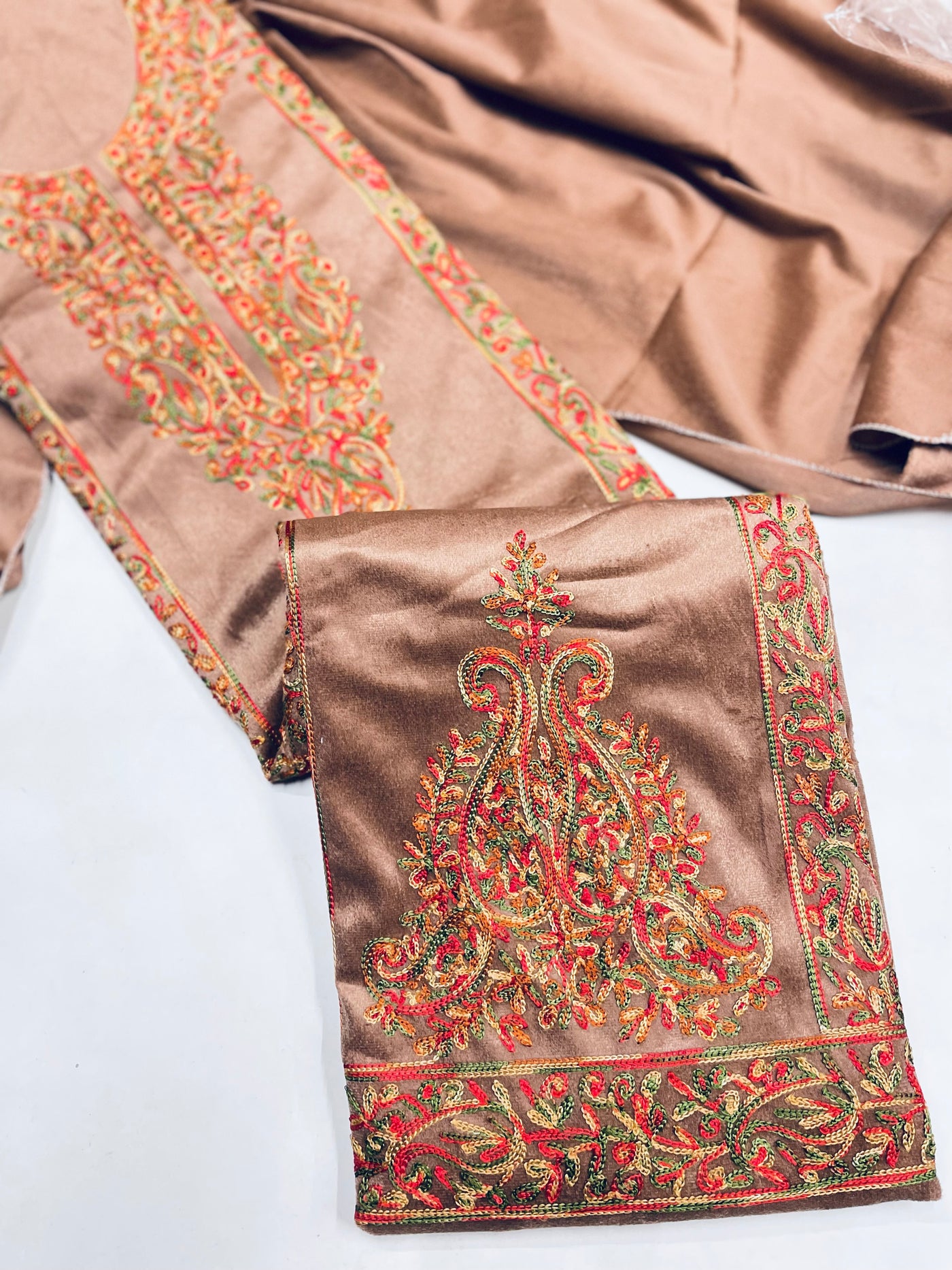 Premium  Kashmiri velvet  🥶 Winter Suit