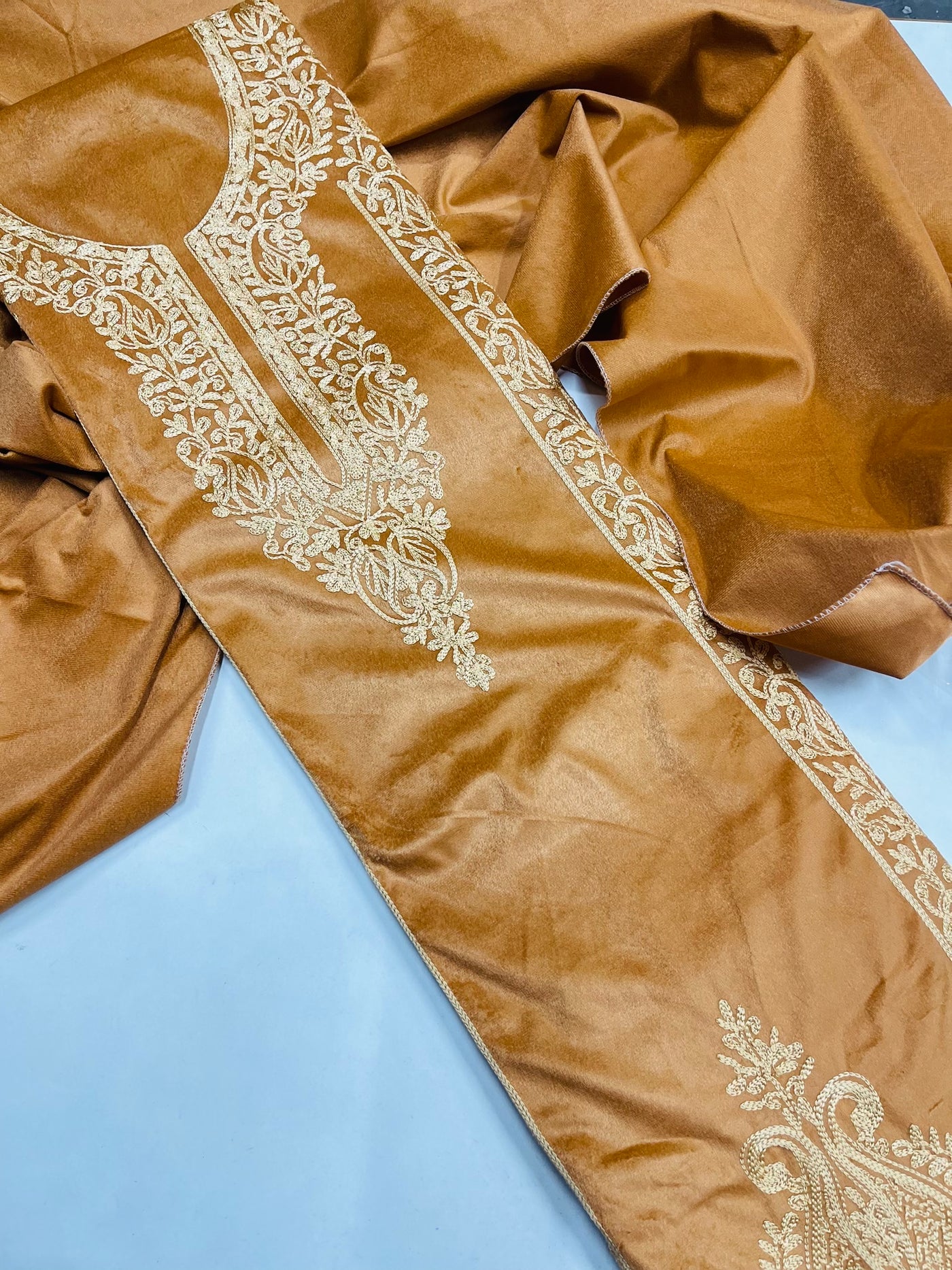 Premium  Kashmiri velvet  🥶 Winter Suit