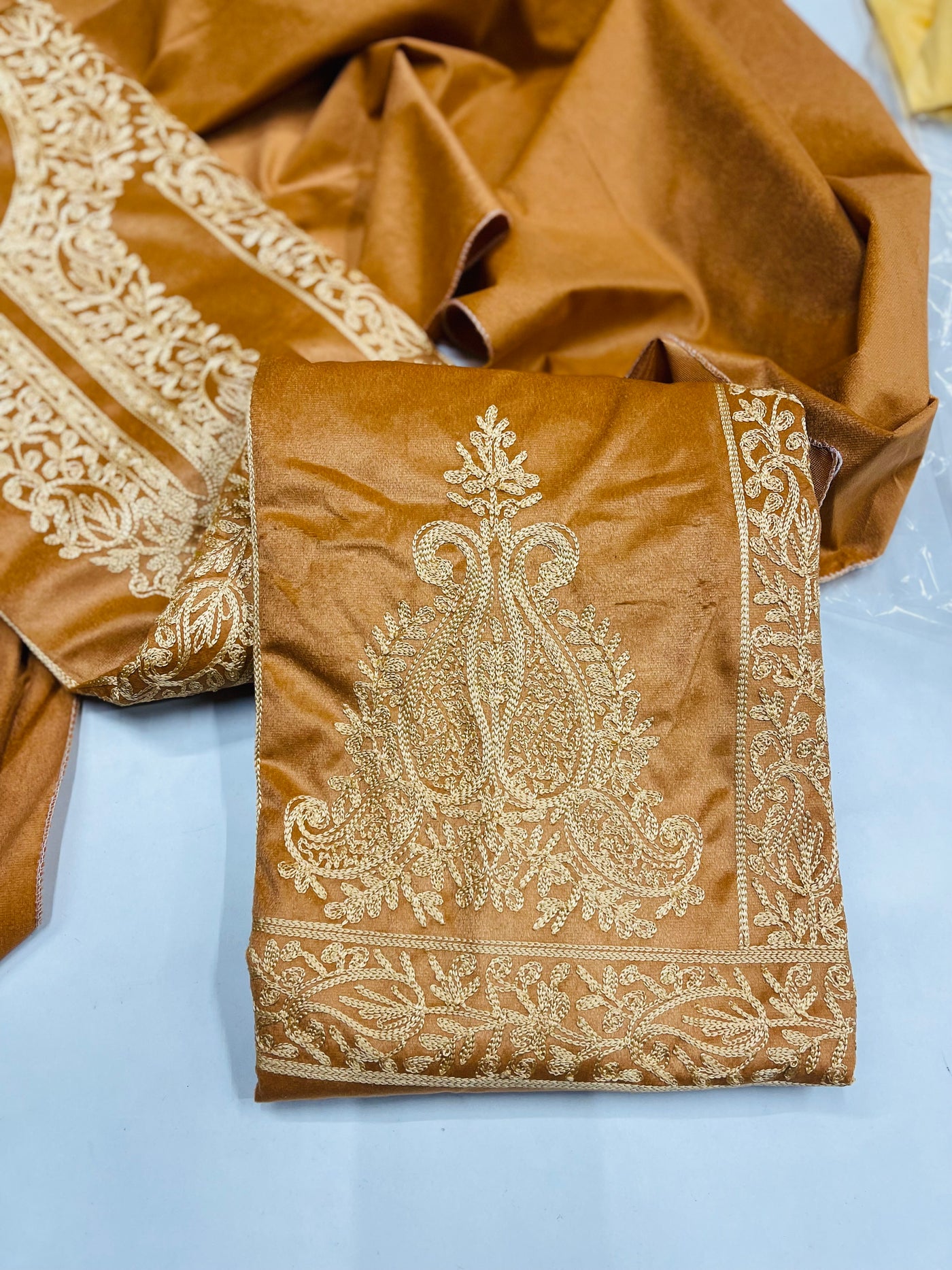 Premium  Kashmiri velvet  🥶 Winter Suit