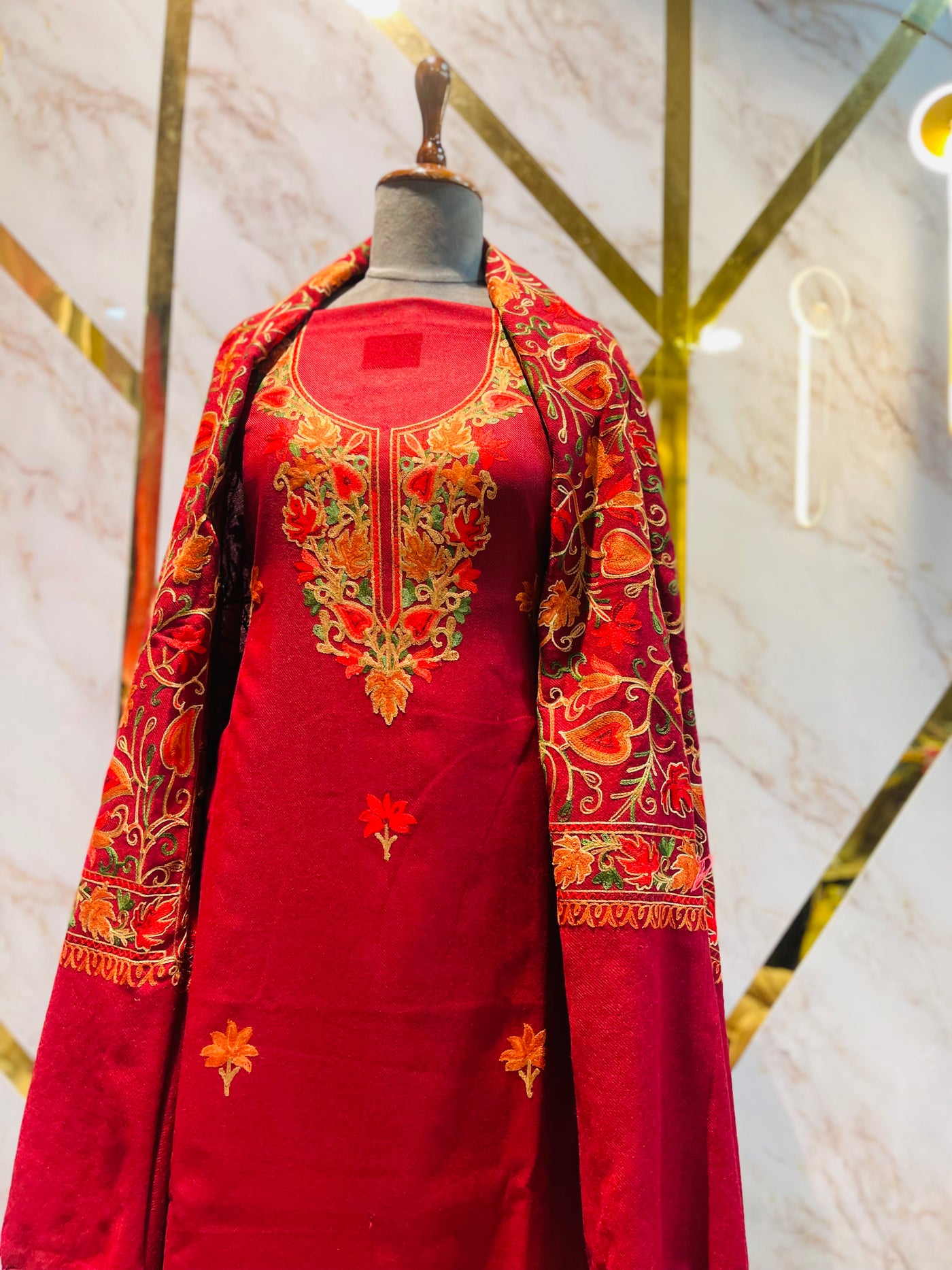 Kashmiri 🥶 winter pure suit (💯%handmade)