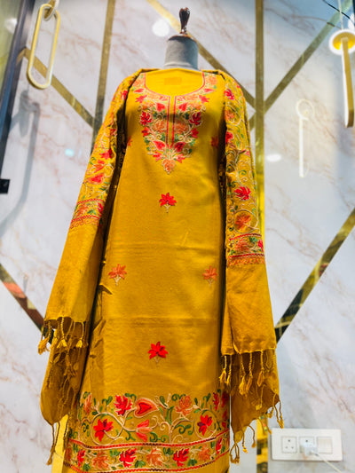 Kashmiri 🥶 winter pure suit (💯%handmade)