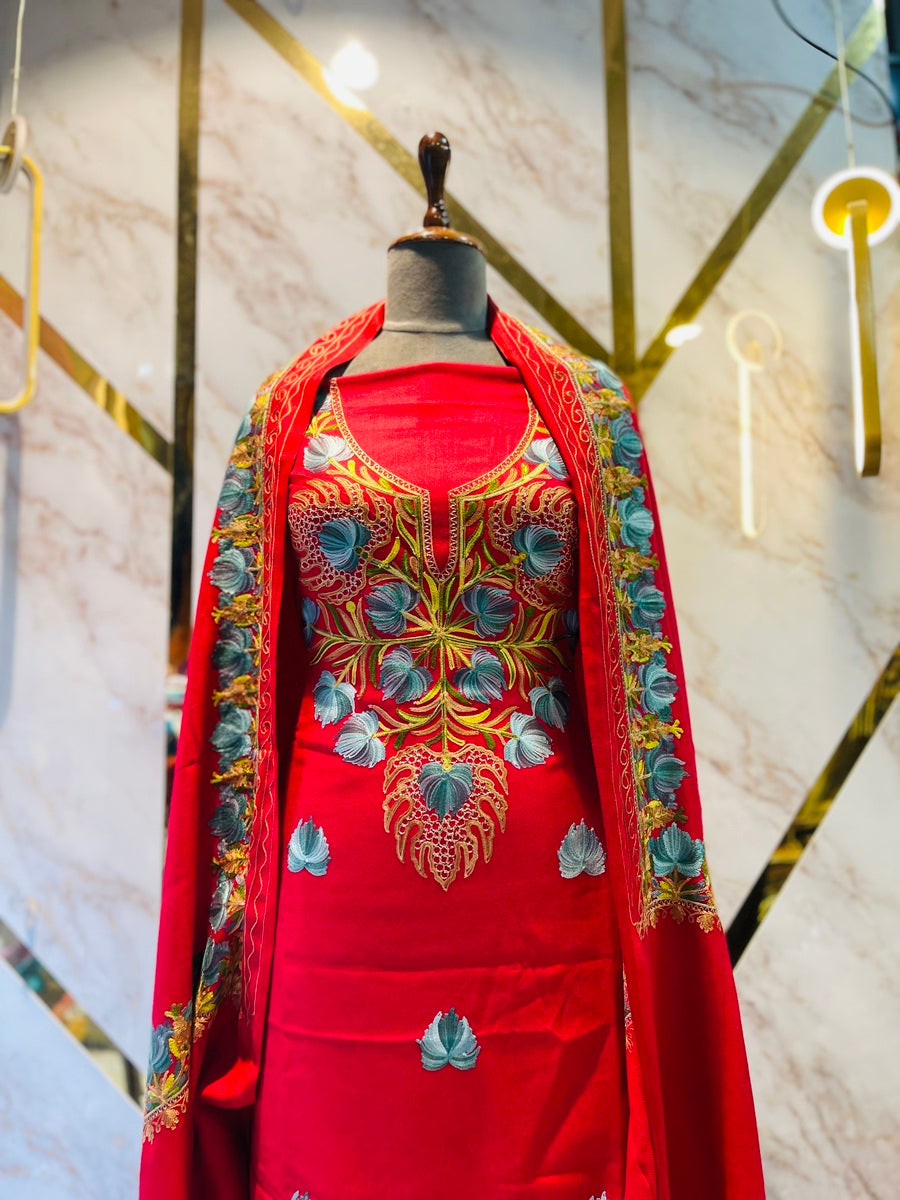 Kashmiri 🥶 winter pure suit (💯%handmade)