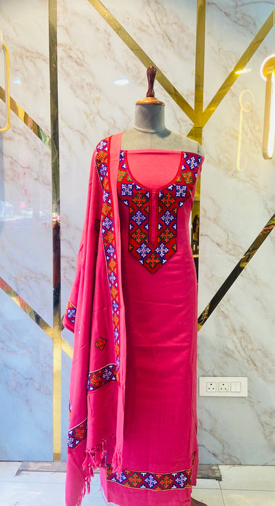 Pure winter 🥶 kinnauri (hand made ) suit( 4 side work )