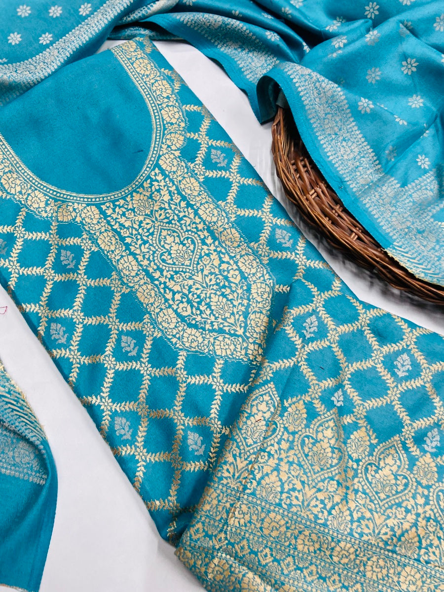 Woollen party 🎉 suit 🥶