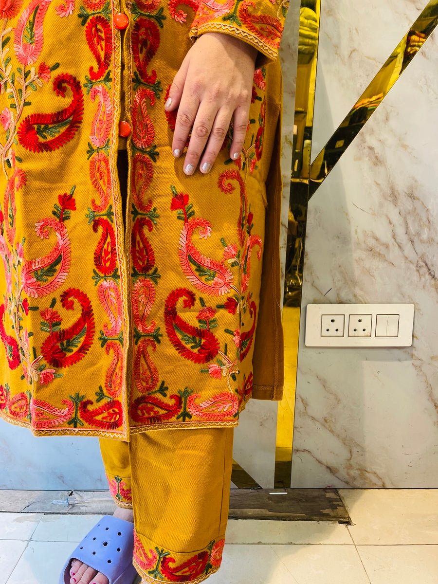 Beautiful Full Length Kashmiri winter 🥶 Ready made suit