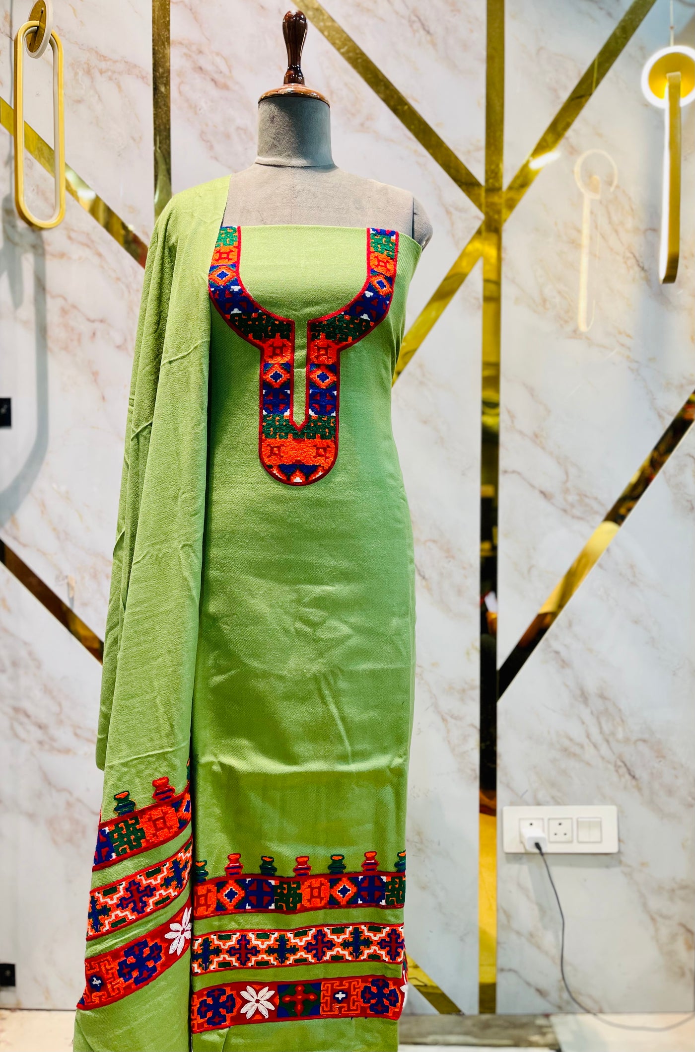 Pure winter 🥶 kinnauri temple 🛕 (hand made ) suit