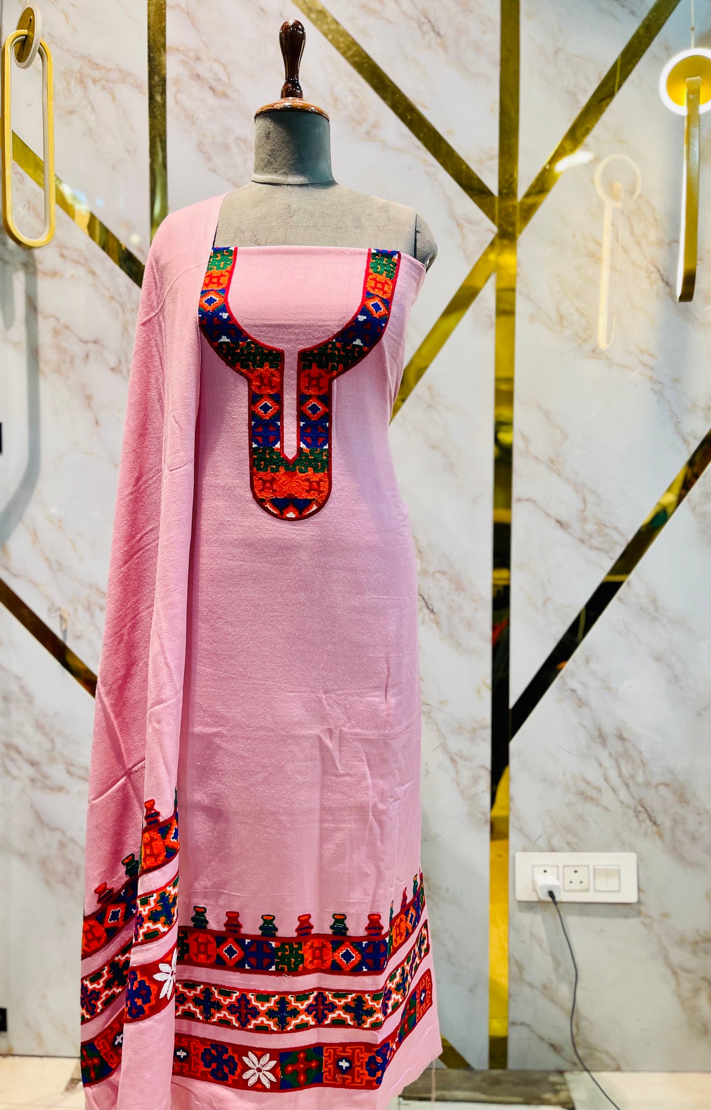 Pure winter 🥶 kinnauri temple 🛕 (hand made ) suit