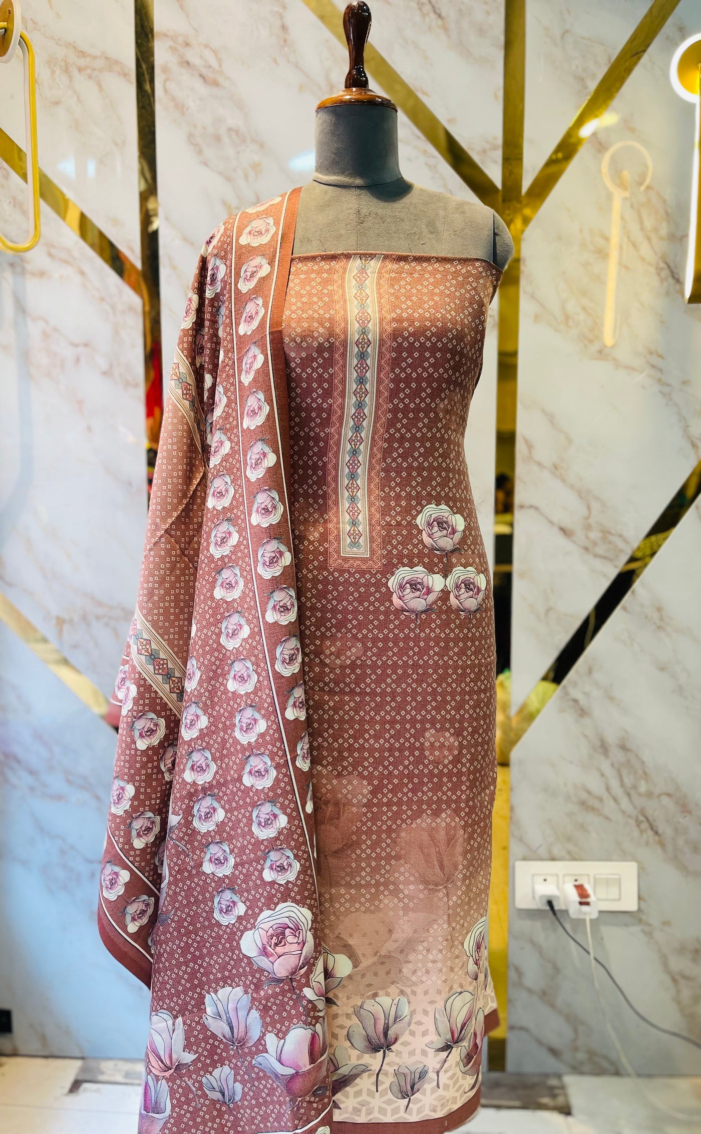 Premium Shimar Pashmina kani print Suit