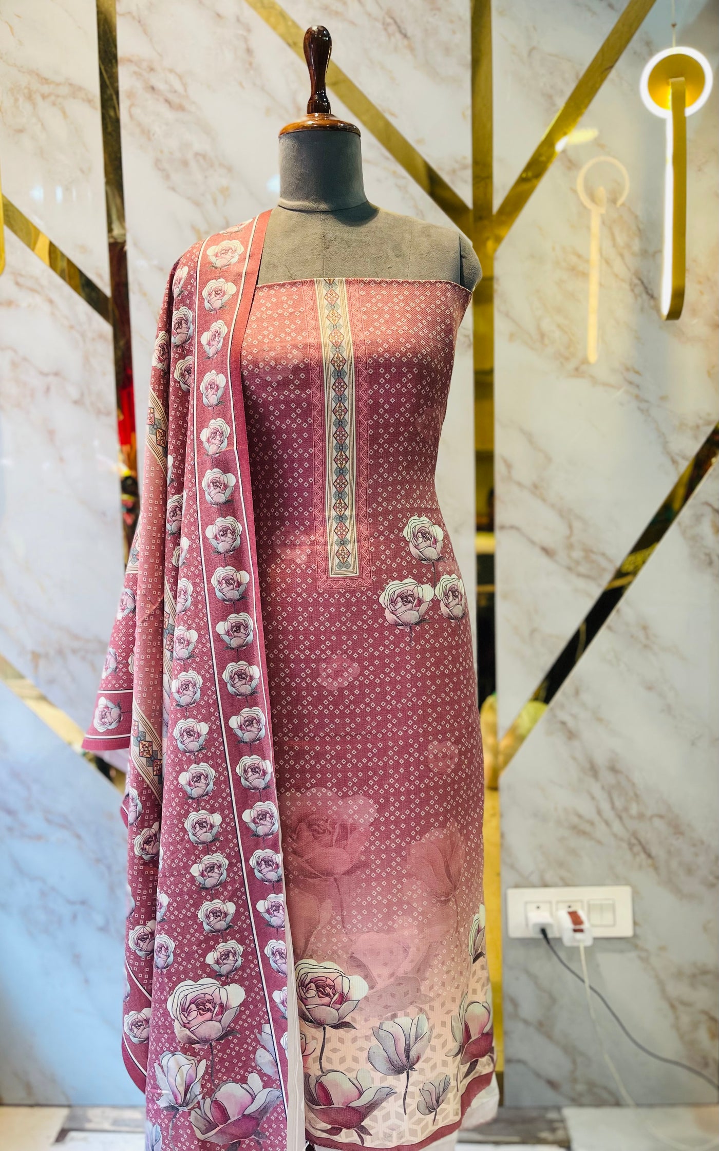 Premium Shimar Pashmina kani print Suit