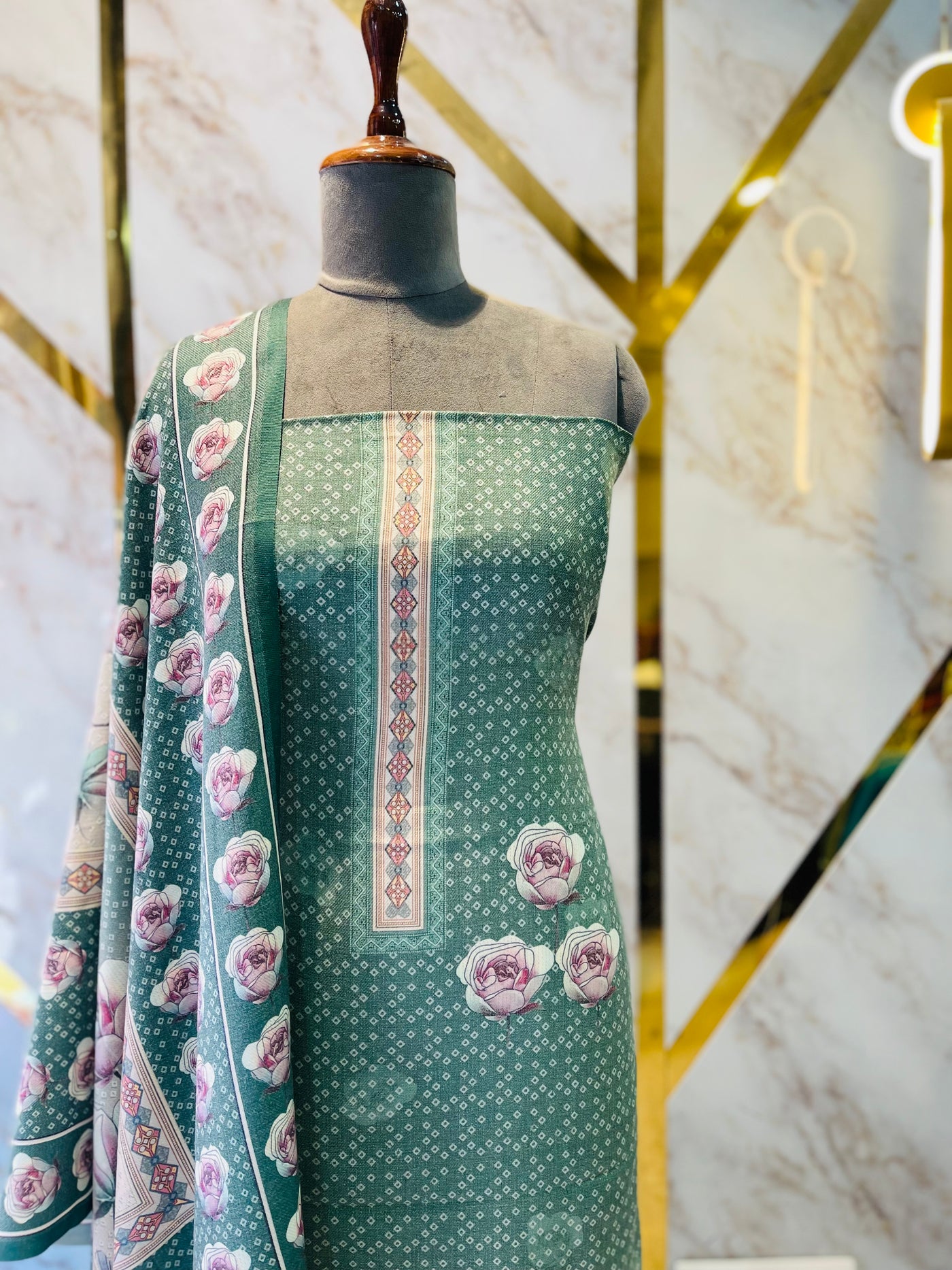 Premium Shimar Pashmina kani print Suit