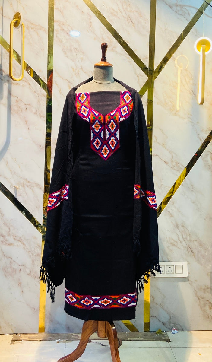 Pure winter 🥶 kinnauri (hand made ) suit( 2 side work )