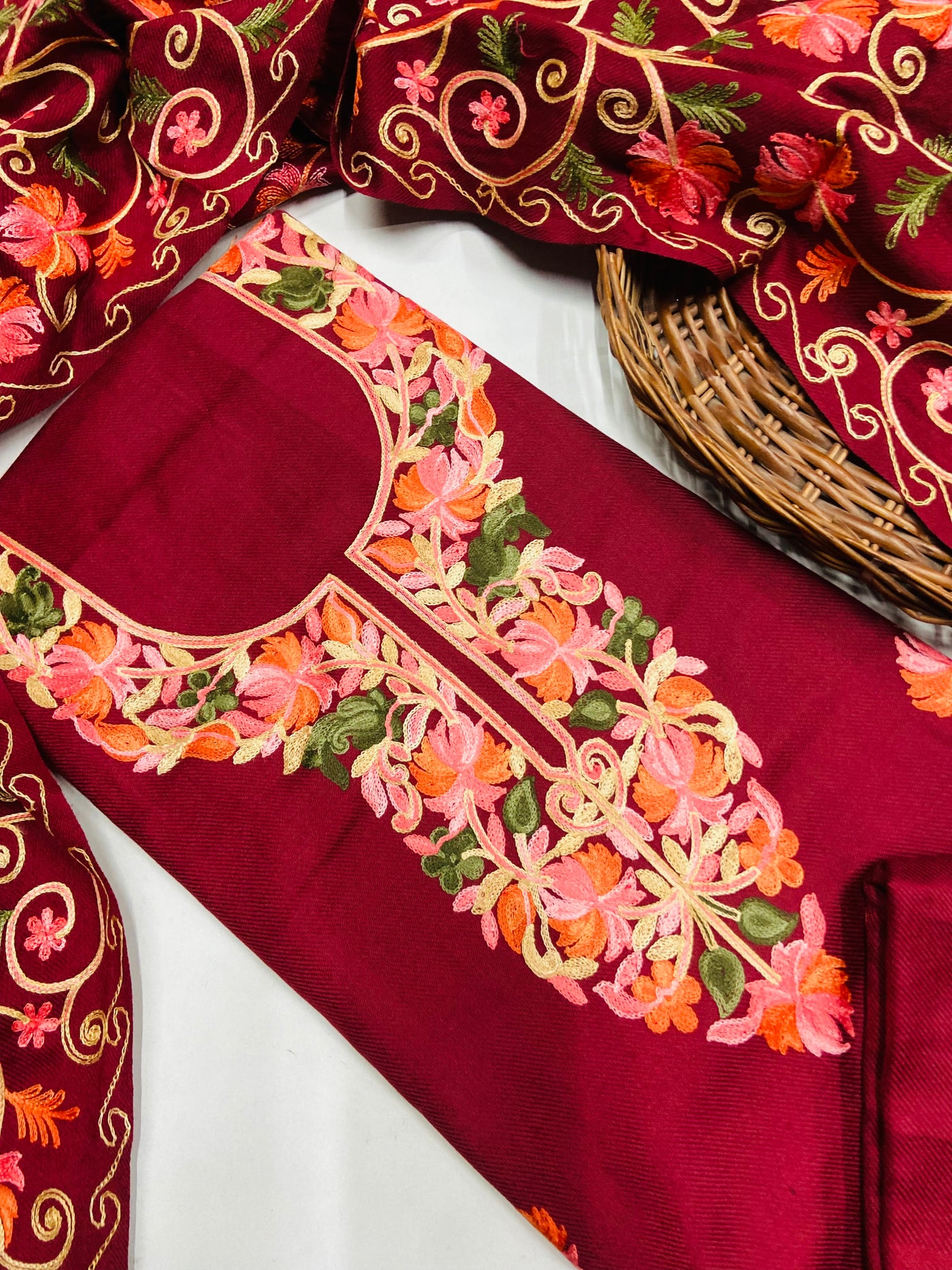 Kashmiri 🥶 winter pure suit (💯%handmade )