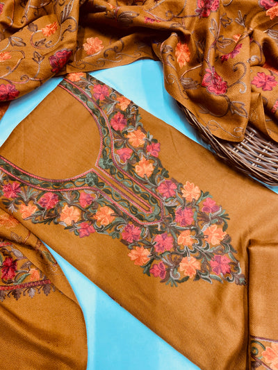 Kashmiri 🥶 winter pure suit (💯%handmade )