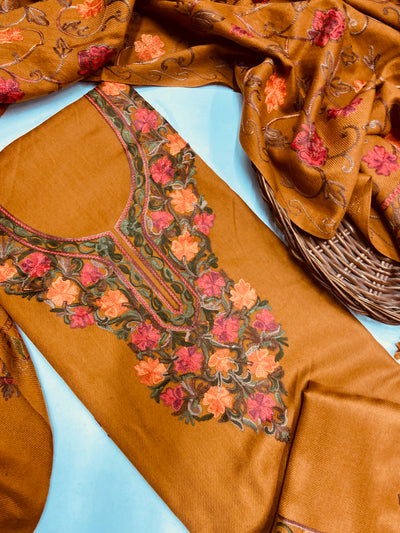 Kashmiri 🥶 winter pure suit (💯%handmade )