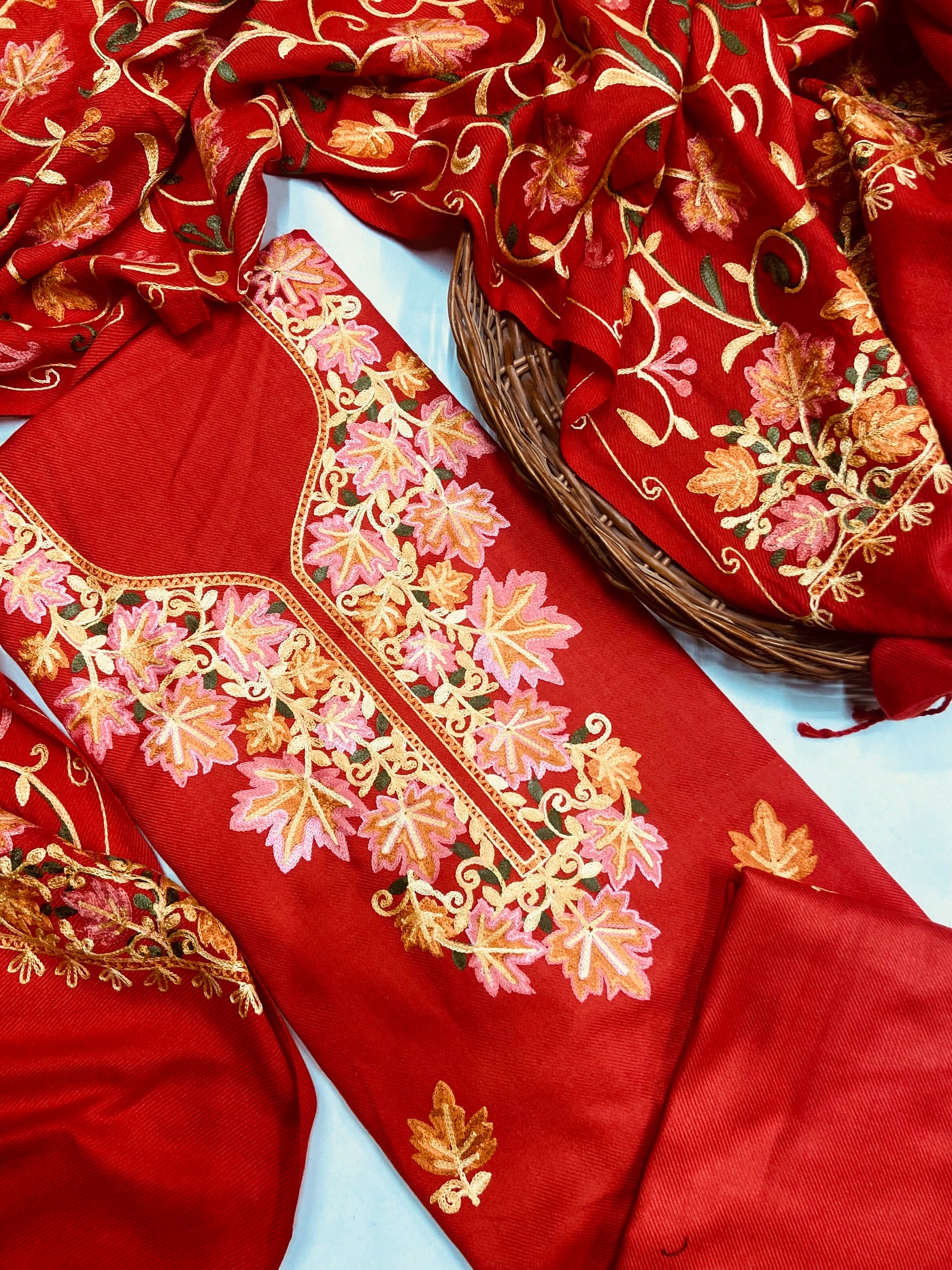 Kashmiri 🥶 winter pure suit (💯%handmade )