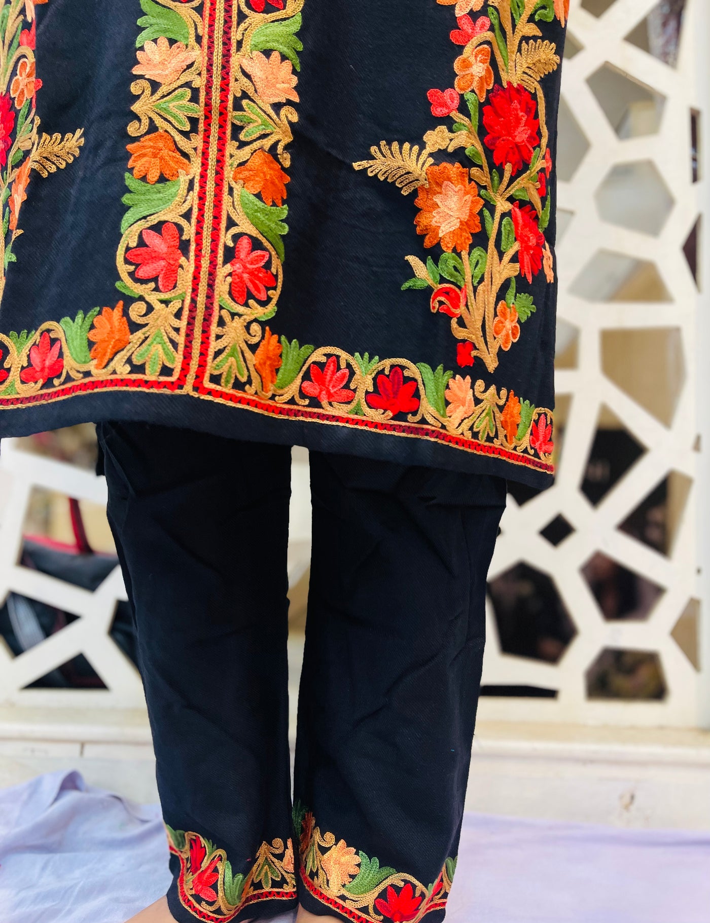 Beautiful Full Length Kashmiri winter 🥶 Ready made suit