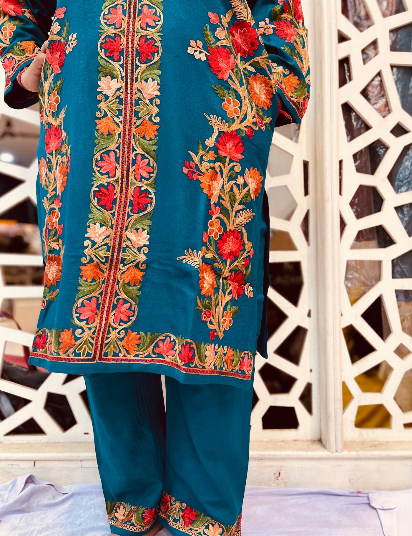 Beautiful Full Length Kashmiri winter 🥶 Ready made suit