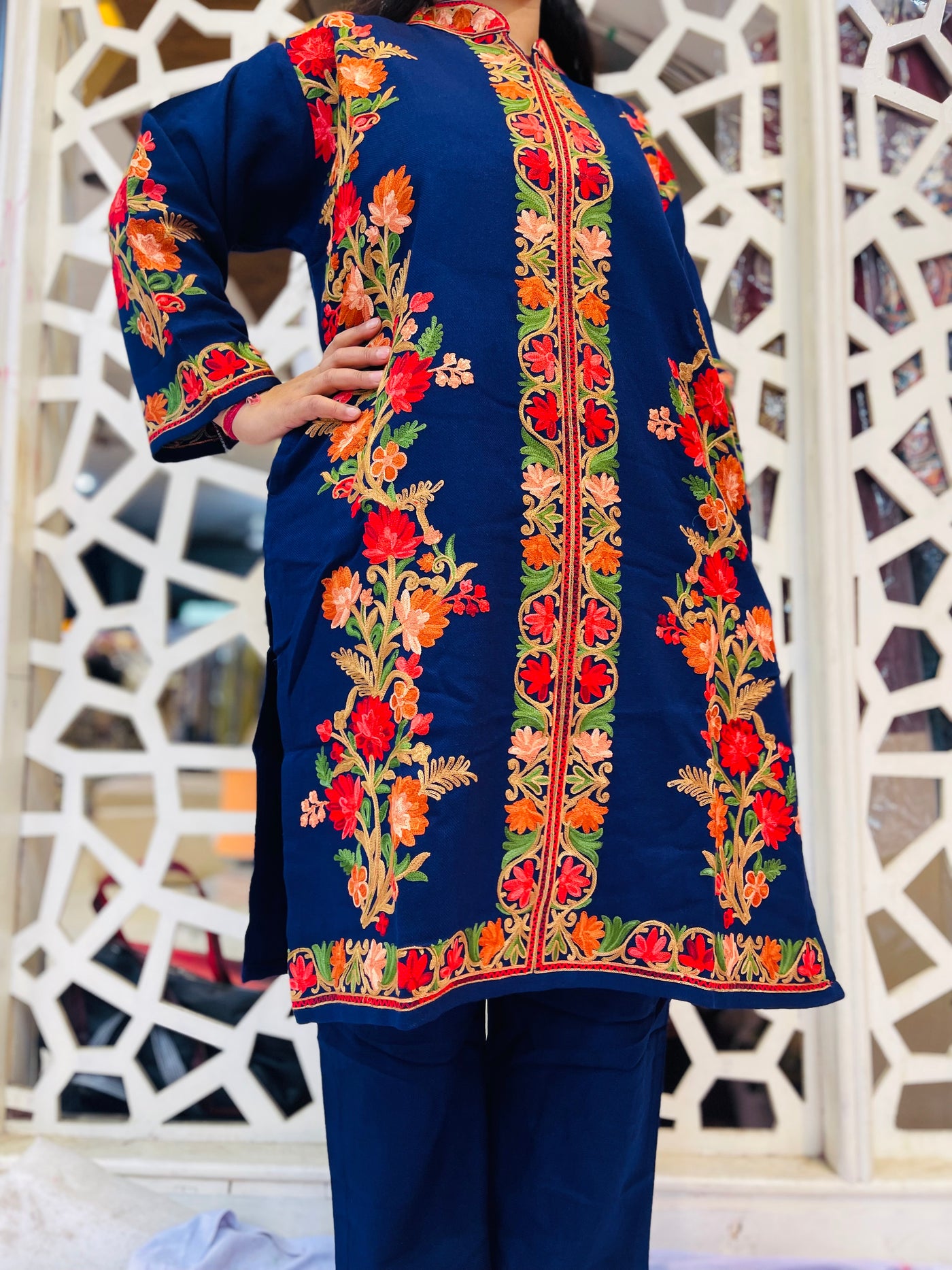 Beautiful Full Length Kashmiri winter 🥶 Ready made suit