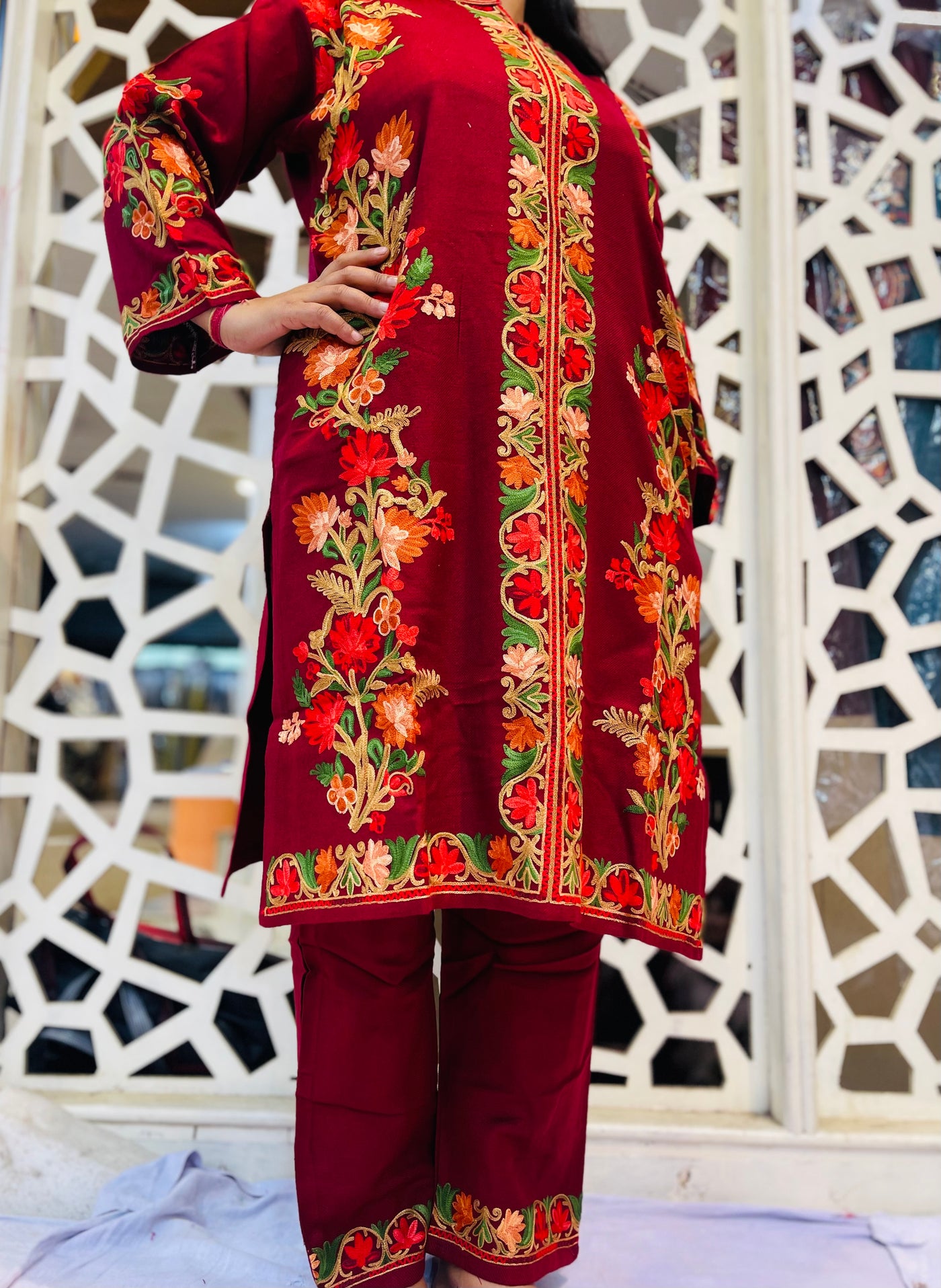 Beautiful Full Length Kashmiri winter 🥶 Ready made suit