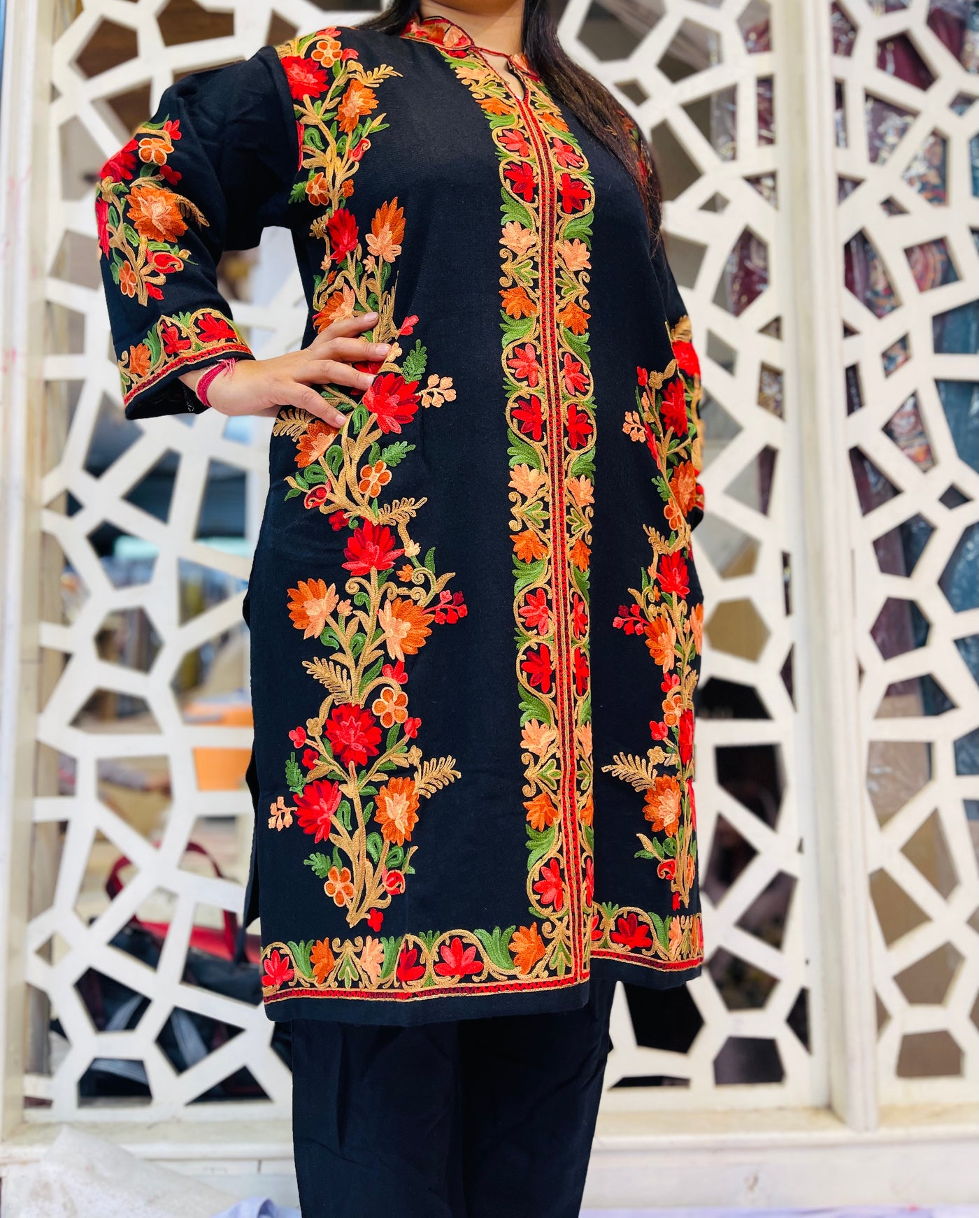 Beautiful Full Length Kashmiri winter 🥶 Ready made suit