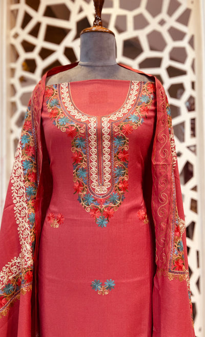 Kashmiri 🥶 winter pure suit (💯%handmade)