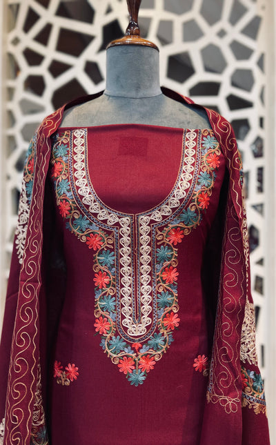 Kashmiri 🥶 winter pure suit (💯%handmade)