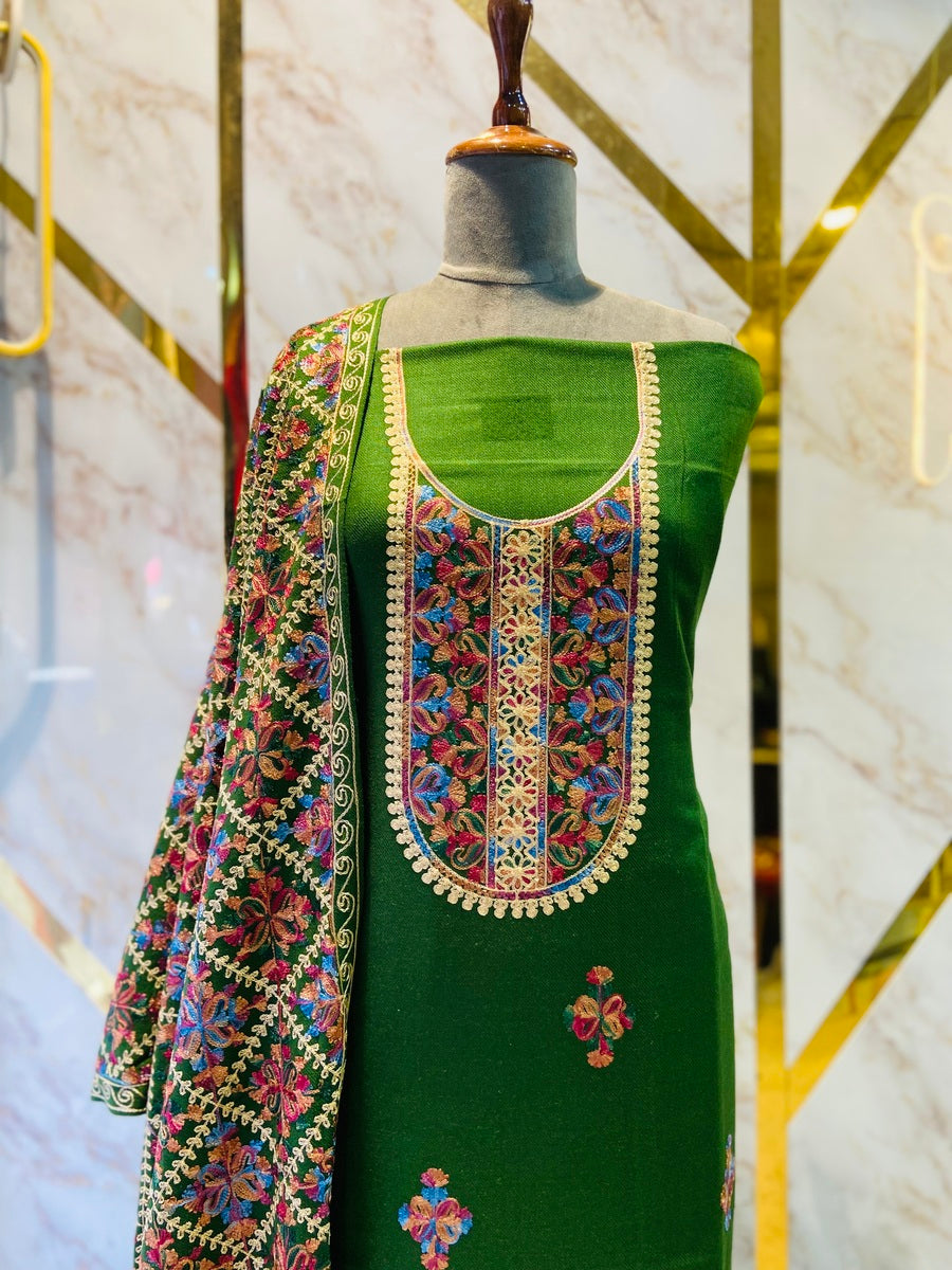 Kashmiri 🥶 winter pure suit (💯%handmade)