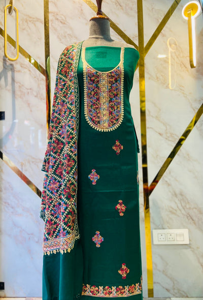 Kashmiri 🥶 winter pure suit (💯%handmade)