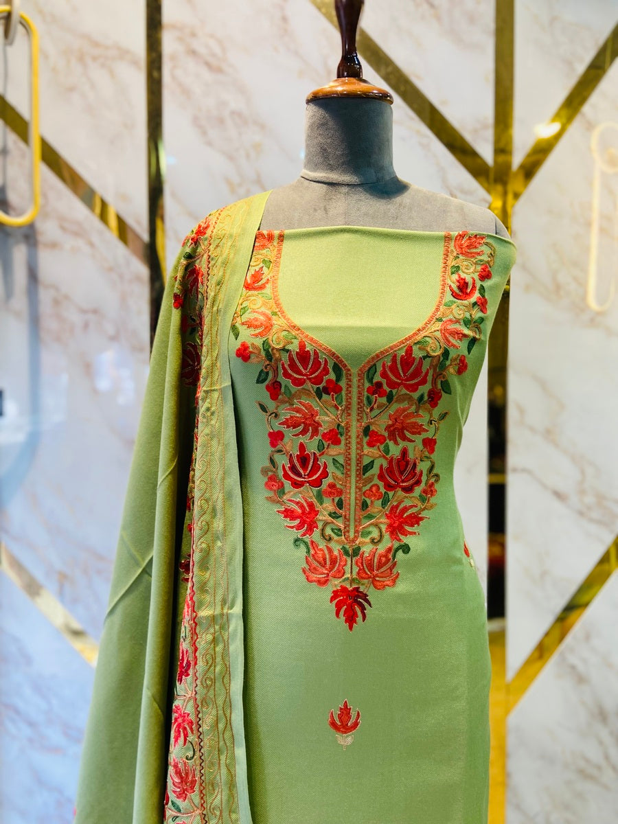 Kashmiri 🥶 winter pure suit (💯%handmade)