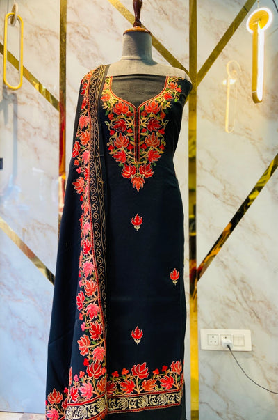 Kashmiri 🥶 winter pure suit (💯%handmade)