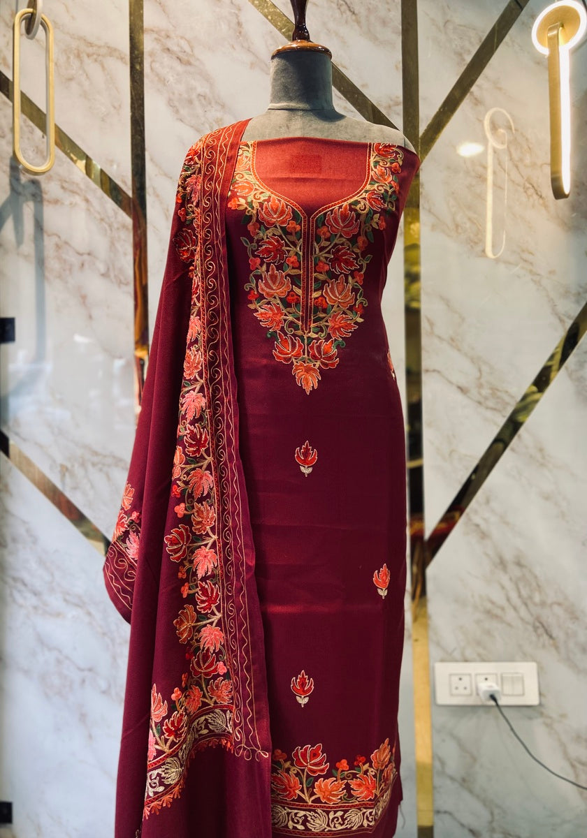 Kashmiri 🥶 winter pure suit (💯%handmade)