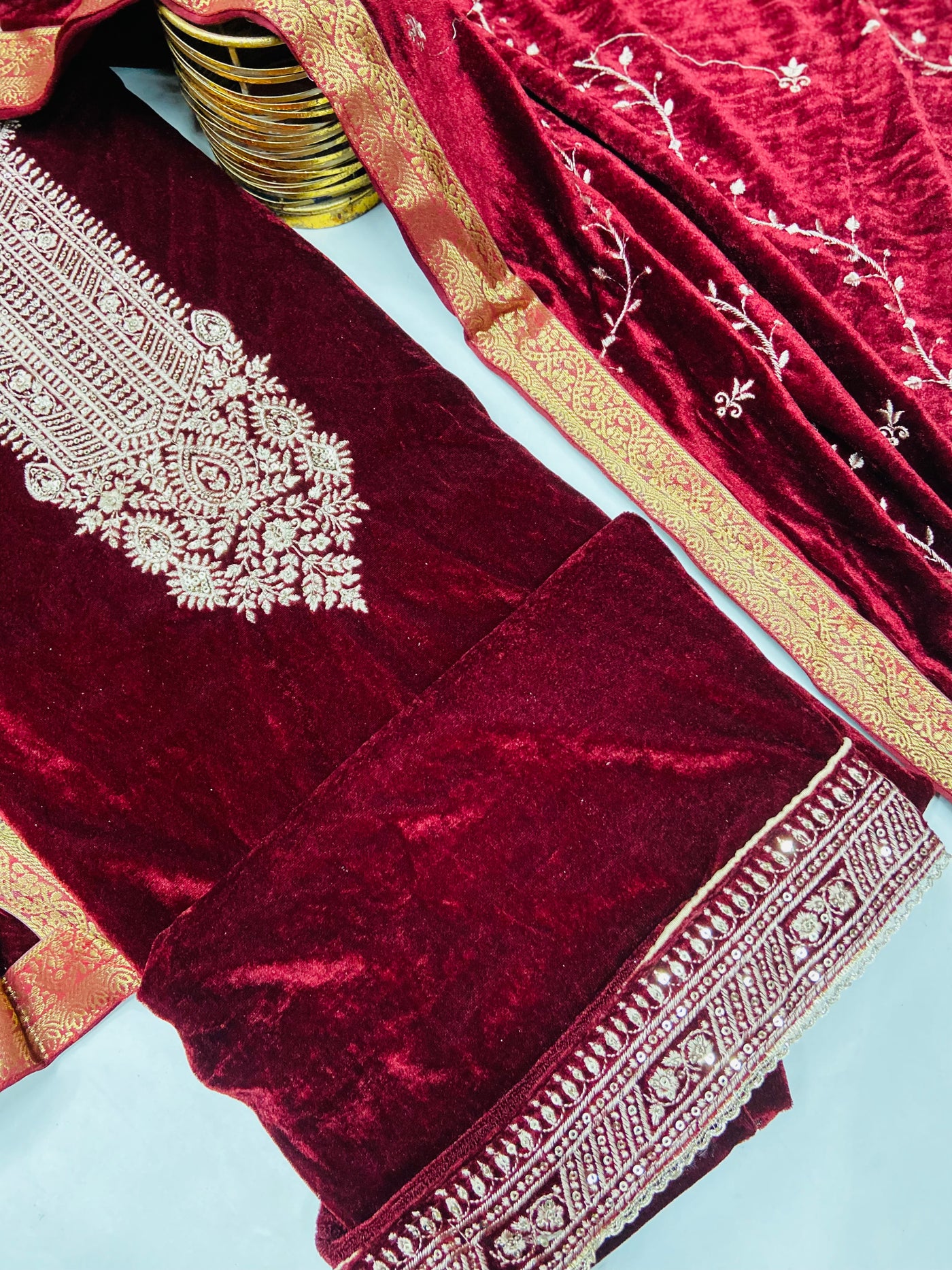 Premium  velvet  🥶 suit velvet bottom