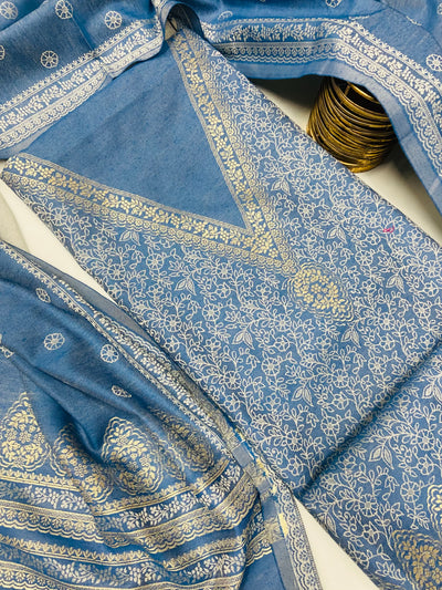 V neck Woollen party 🎉 suit 🥶