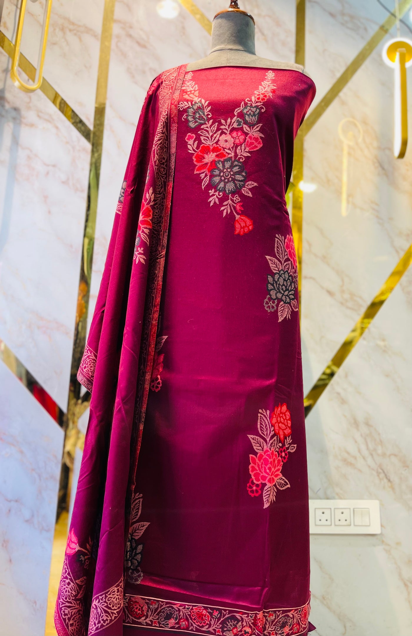 Premium kani Wollen Party Suits (100% Handmade)