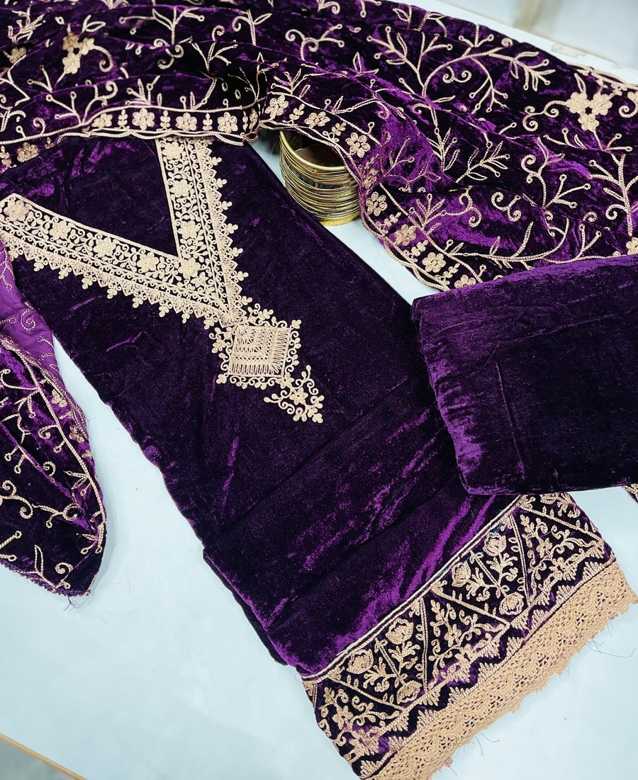 Premium  velvet  🥶 suit velvet bottom